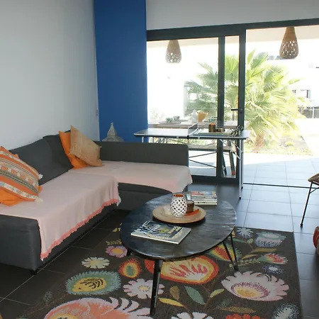 La Casa De La Isla Apartment *